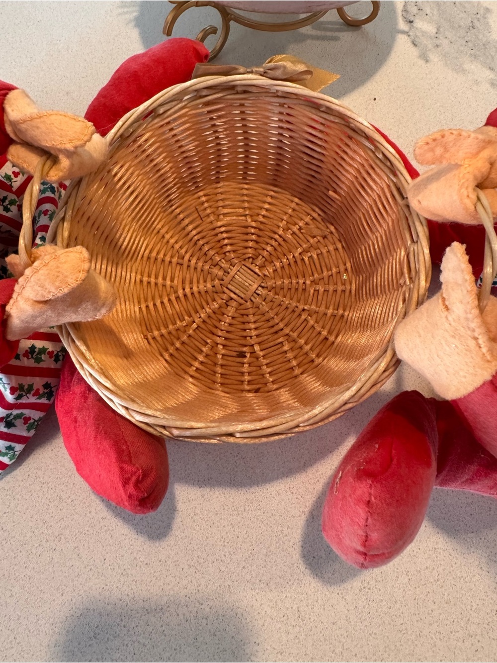 Vintage Annalee Mobilitee 11” Santa & Mrs Claus Basket Centerpiece Set 1971 - Picture 6 of 12